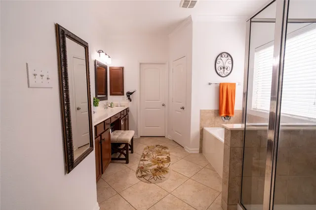 $434,900 | 402 Heatherton Hill Drive, Rosenberg, TX 77469