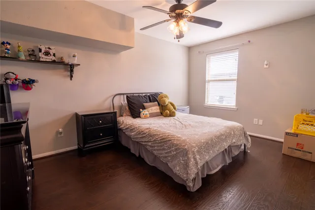 $434,900 | 402 Heatherton Hill Drive, Rosenberg, TX 77469