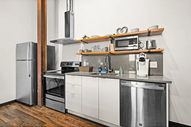 $1,500,000 | 1403 Ave C, Cloquet, MN 55720