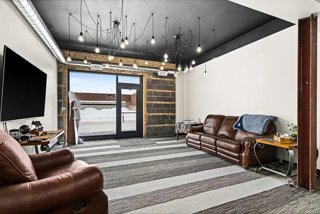 $1,500,000 | 1403 Ave C, Cloquet, MN 55720