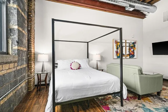 $1,500,000 | 1403 Ave C, Cloquet, MN 55720