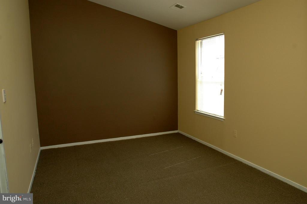 2384 Hunters Square Court Reston, VA 20191 - Photo 6 of 21 Bedroom