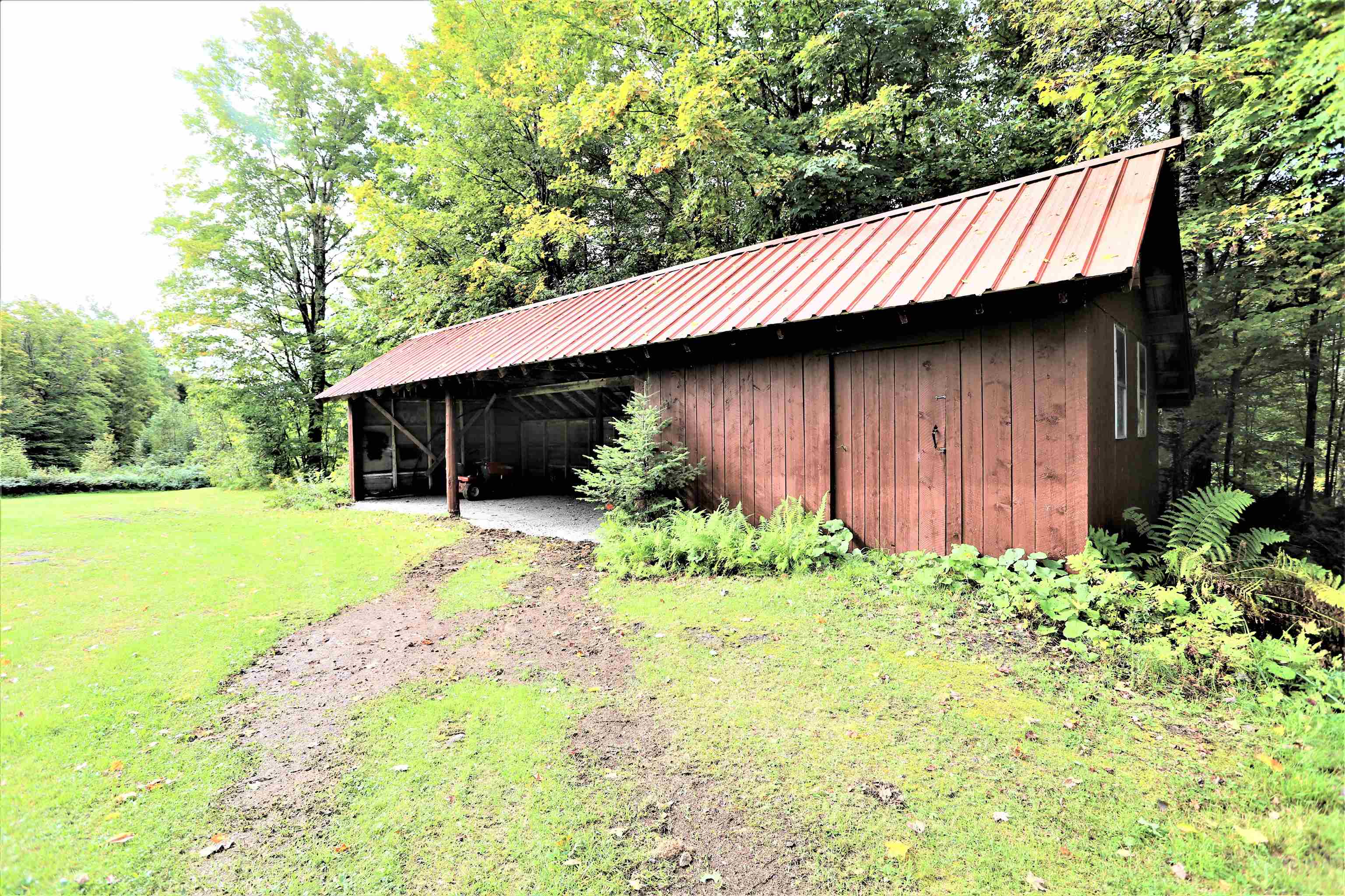 411 Maple Hill Road Holland, VT 05830 - Photo 24 of 40