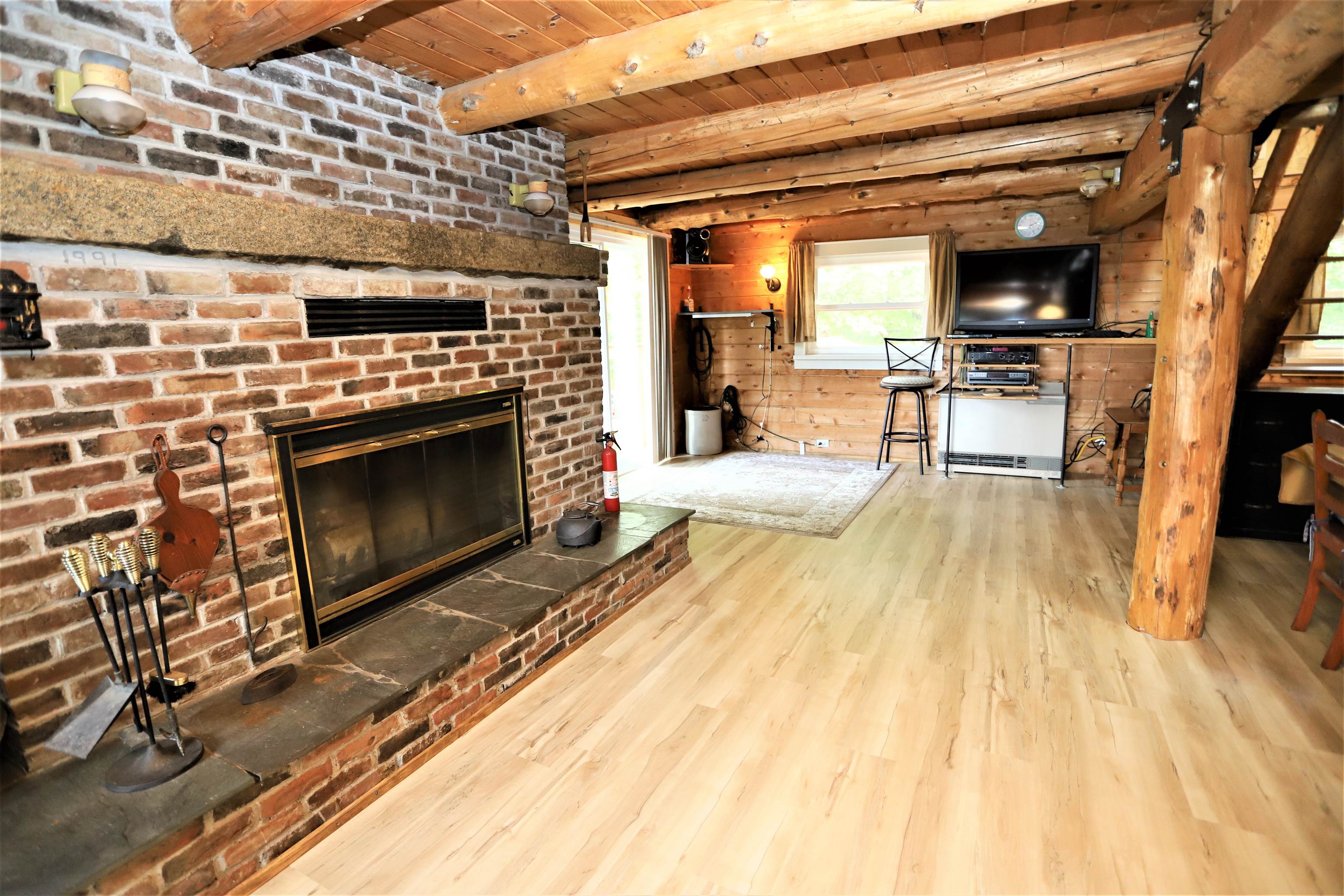 411 Maple Hill Road Holland, VT 05830 - Photo 6 of 40