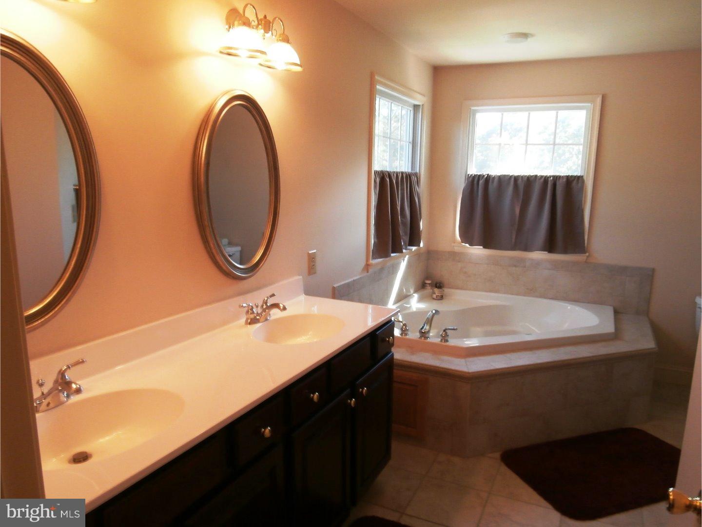 104 Cedar Brook Road Sicklerville, NJ 08081 - Photo 10 of 24 Gallery Image 10