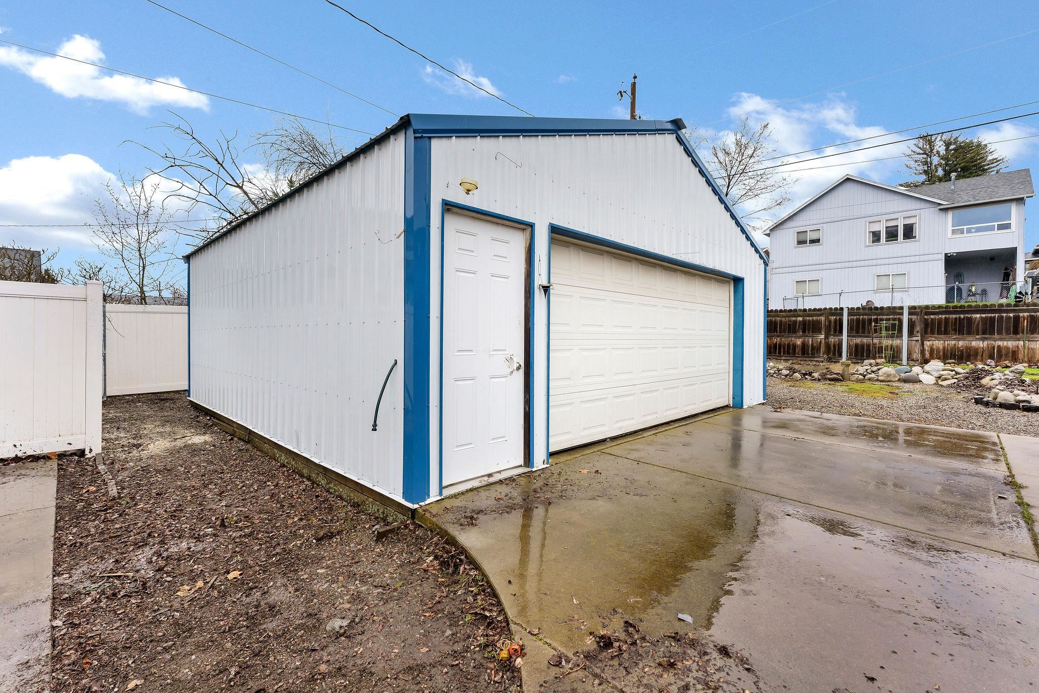 3707 East Bridgeport Avenue Spokane, WA 99217 - Photo 12 of 19