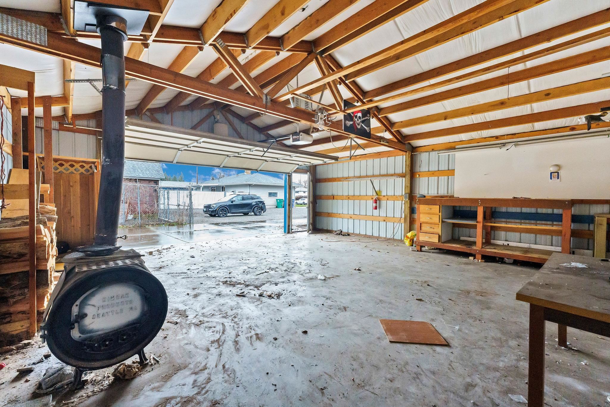 3707 East Bridgeport Avenue Spokane, WA 99217 - Photo 14 of 19