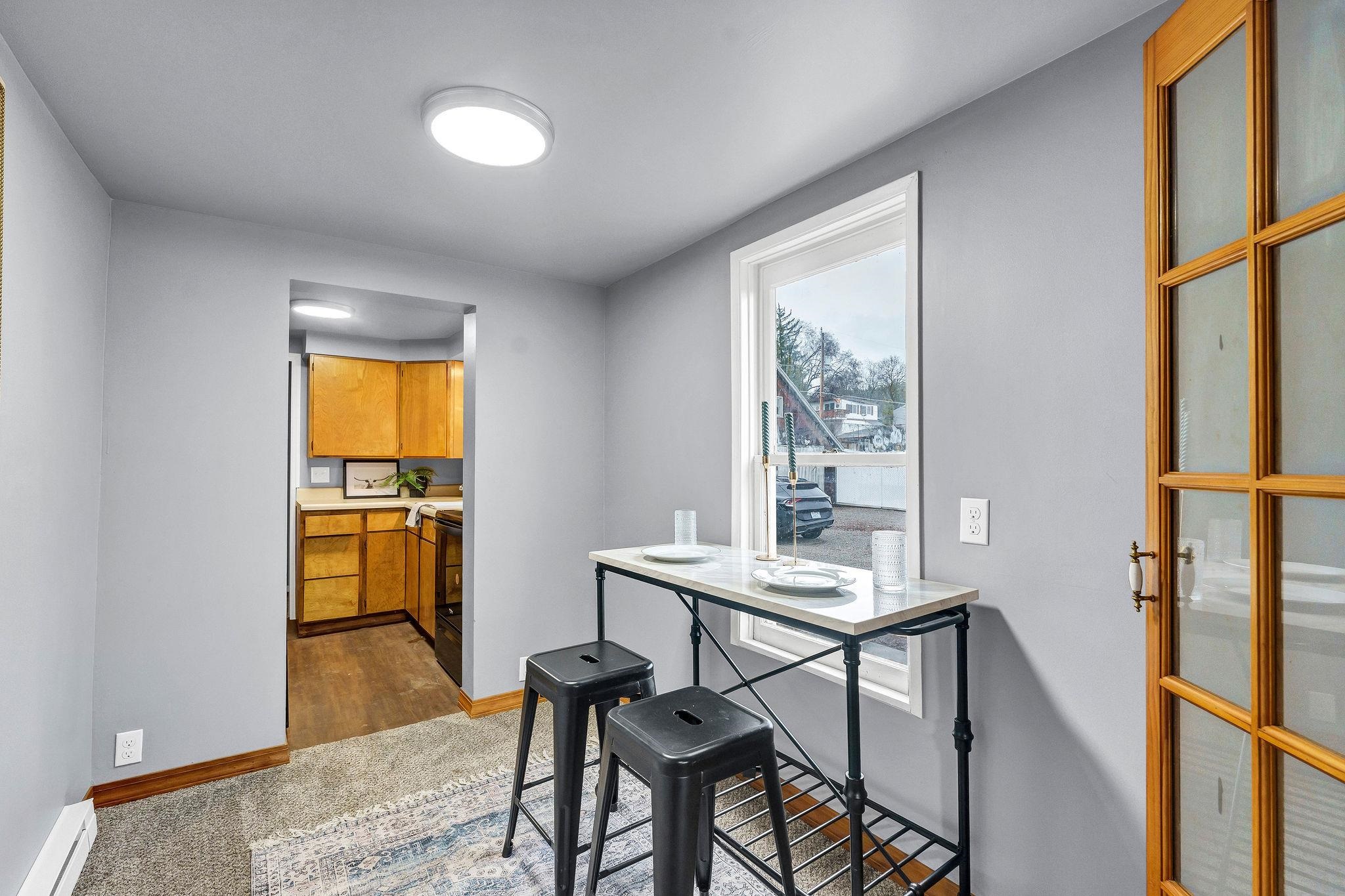 3707 East Bridgeport Avenue Spokane, WA 99217 - Photo 3 of 19