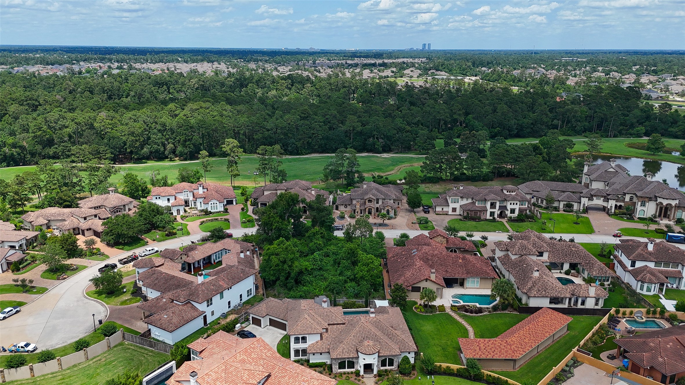 39 Post Shadow Estate Drive Spring, TX 77389 - Photo 14 of 19 an aerial view of a house with a garden