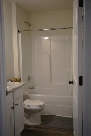 $2,300 | 6342 Red Pepper Drive, Gulf Breeze, FL 32563