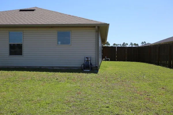 $2,300 | 6342 Red Pepper Drive, Gulf Breeze, FL 32563