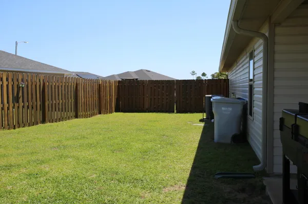 $2,300 | 6342 Red Pepper Drive, Gulf Breeze, FL 32563