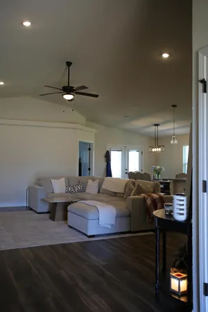 $2,300 | 6342 Red Pepper Drive, Gulf Breeze, FL 32563