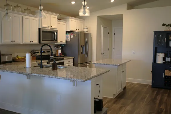 $2,300 | 6342 Red Pepper Drive, Gulf Breeze, FL 32563