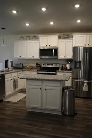 $2,300 | 6342 Red Pepper Drive, Gulf Breeze, FL 32563