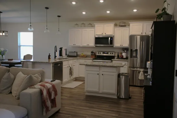 $2,300 | 6342 Red Pepper Drive, Gulf Breeze, FL 32563