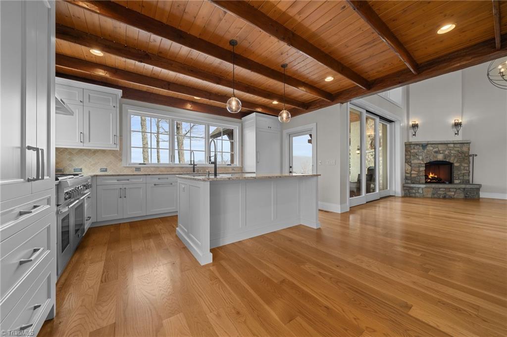 32 Crockett Ridge Road Black Mountain, NC 28711 - Photo 12 of 50 32 Crockett Ridge Rd Black Mountain NC 28711