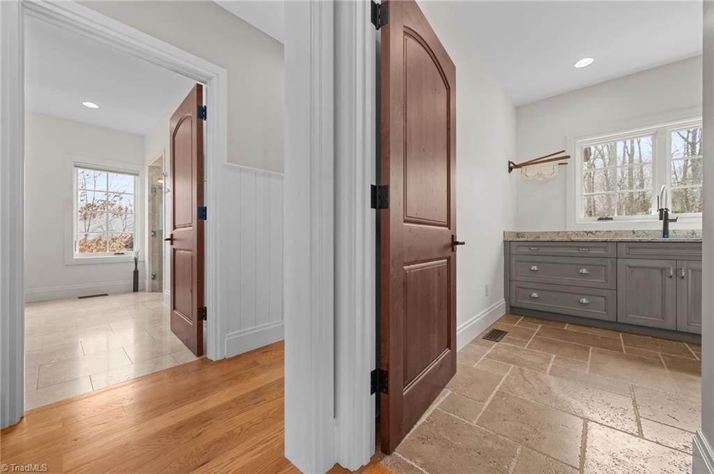 32 Crockett Ridge Road Black Mountain, NC 28711 - Photo 17 of 50 32 Crockett Ridge Rd Black Mountain NC 28711