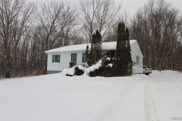 $147,500 | 1564 County Rte 12, Hastings, NY 13036