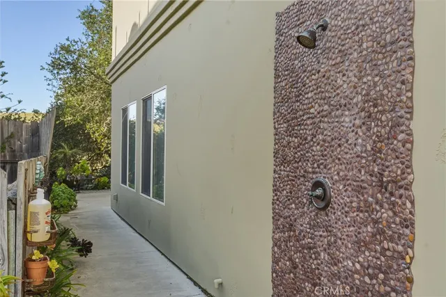 $1,695,000 | 692 Shamrock Lane, Pismo Beach, CA 93449