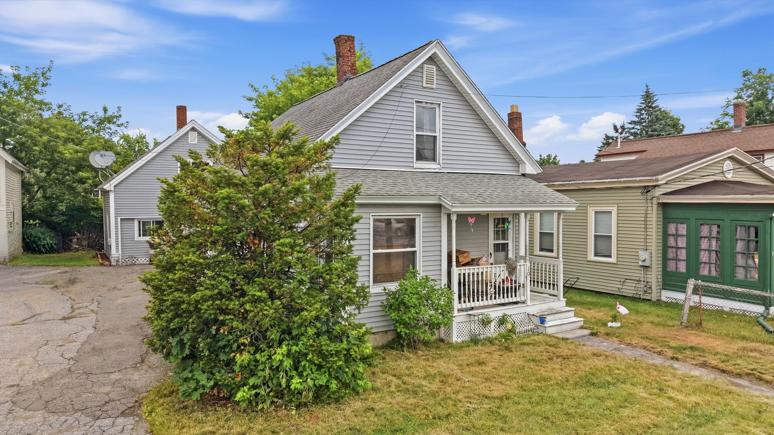 10 Birch Street Derry, NH 03038 - Photo 2 of 30