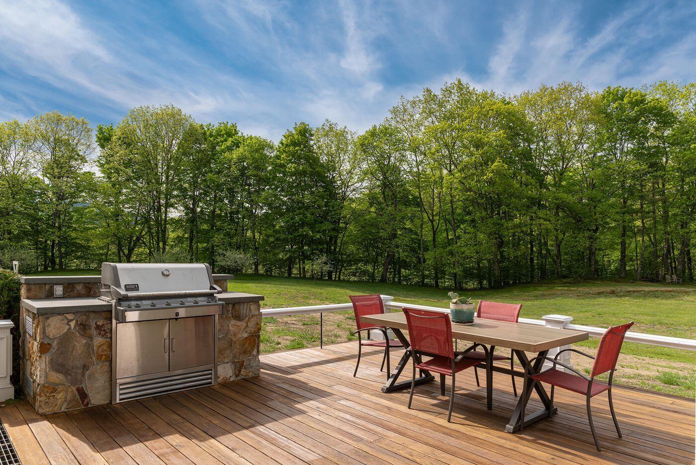 808 Sunday River Road Newry, ME 04261 - Photo 11 of 28 W12-ME2982-_FZ23371