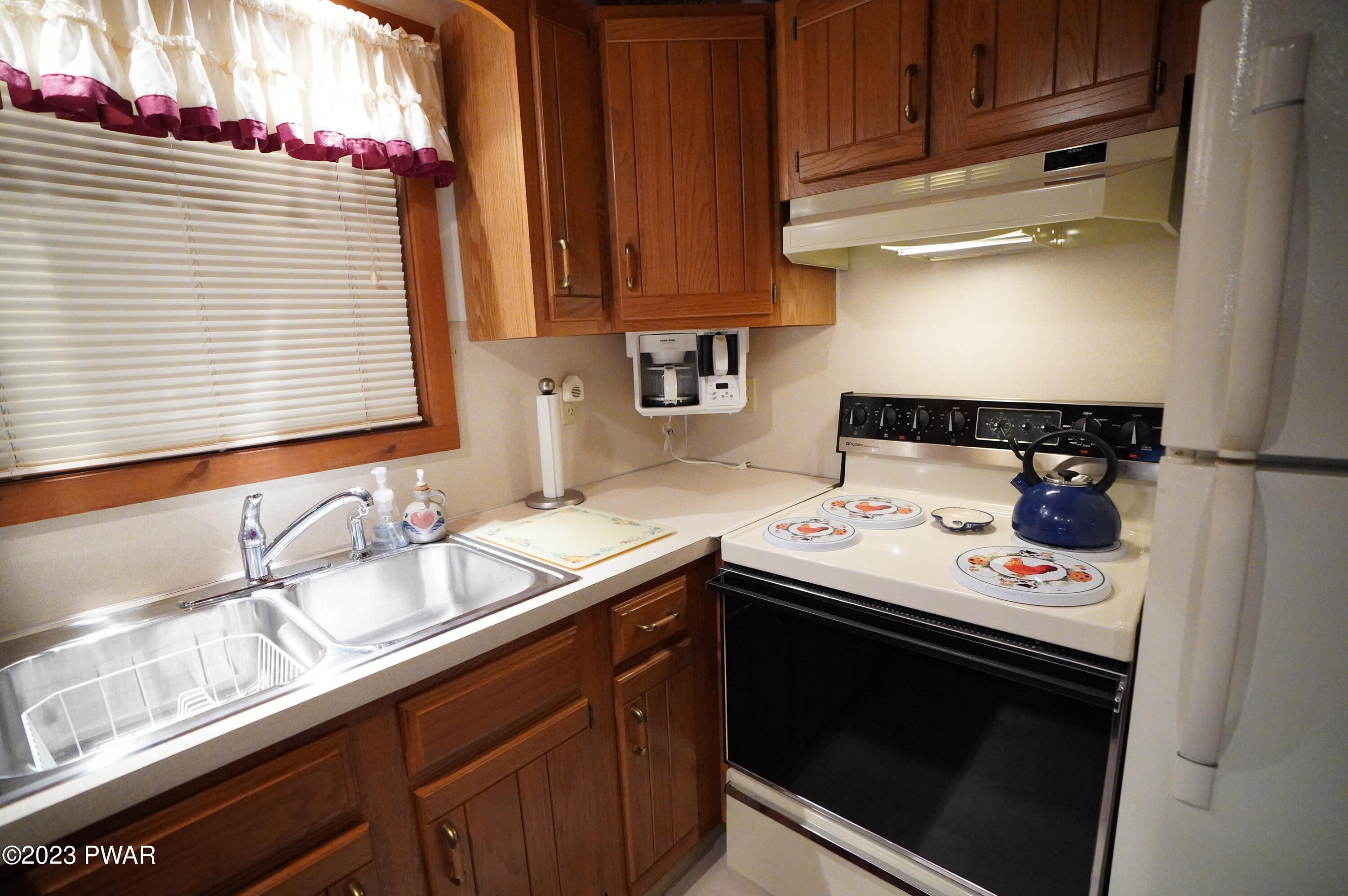 86 Roamingwood Road Lake Ariel, PA 18436 - Photo 20 of 95