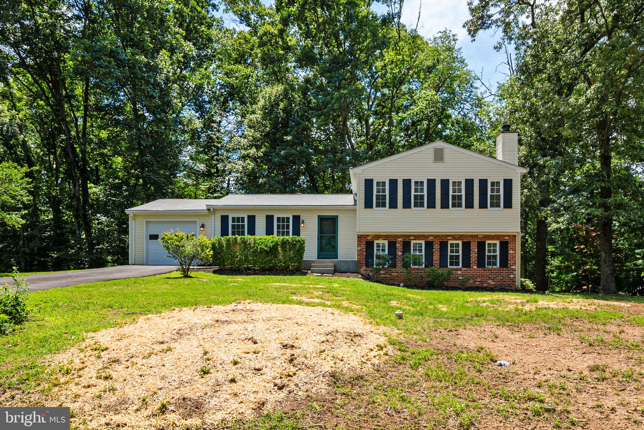 2422 Ivywood Road Reston, VA 20191 - Photo 4 of 72
