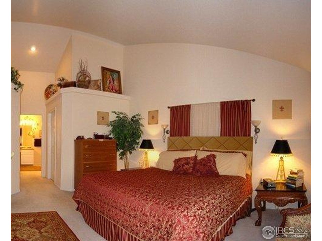 1739 Rolling Gate Road Fort Collins, CO 80526 - Photo 10 of 18 Master Suite