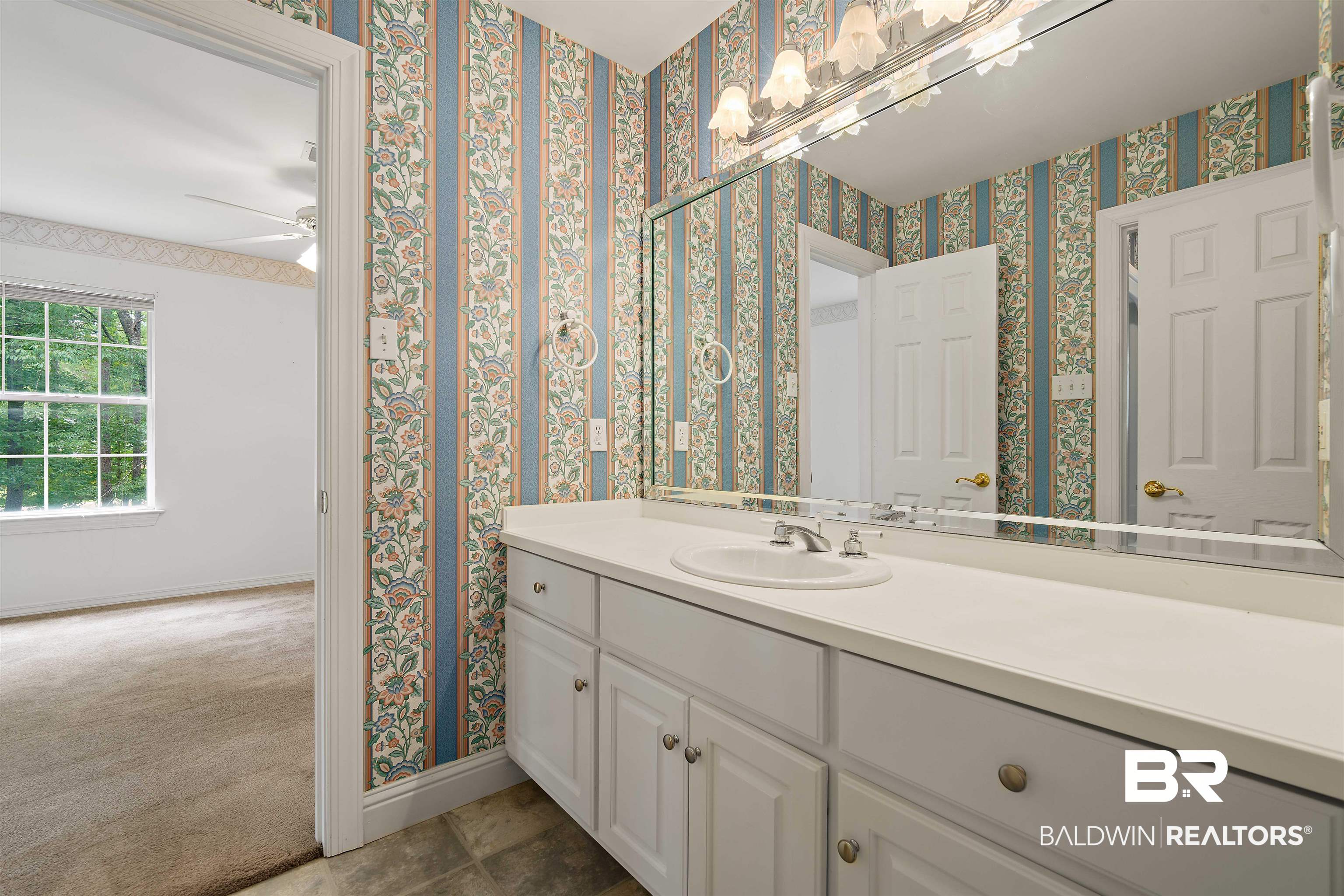 7280 Colonel Grierson Drive Daphne, AL 36527 - Photo 23 of 43 Upstairs Shared Bathroom