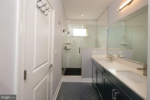 $735,000 | 1834 North Hancock Street, Philadelphia, PA 19122