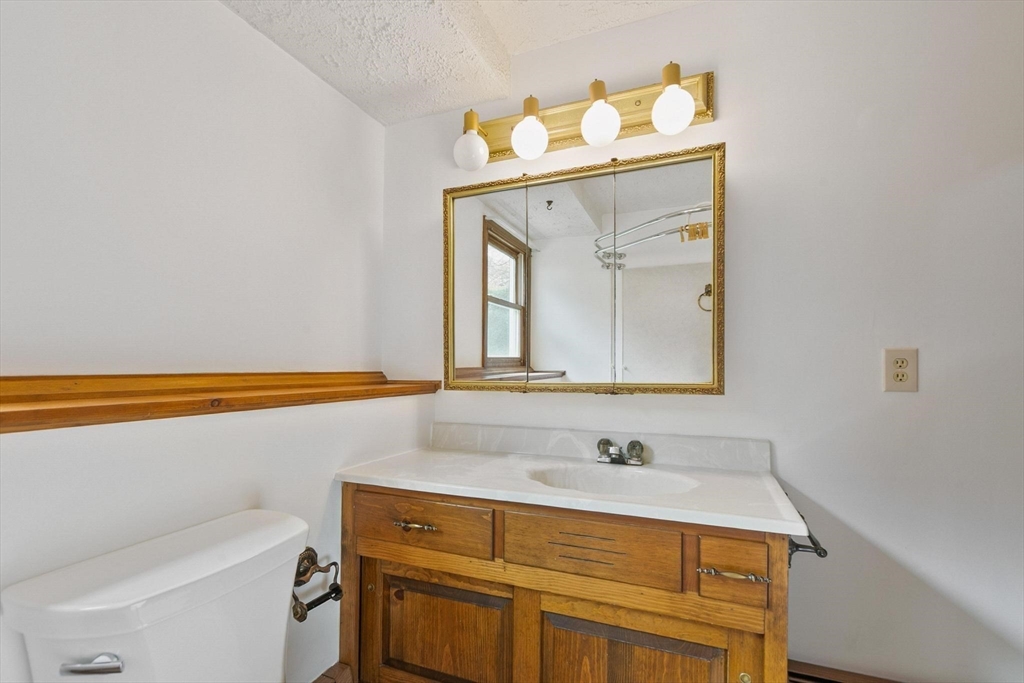 58 Washington Street Topsfield, MA 01983 - Photo 24 of 41