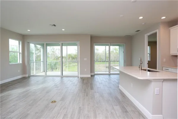 $2,795 | 2626 Seychelles Circle, Unit 1405, Naples, FL 34112