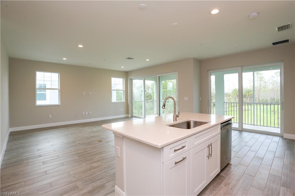 2626 Seychelles Circle, Unit 1405 Naples, FL 34112 - Photo 16 of 46