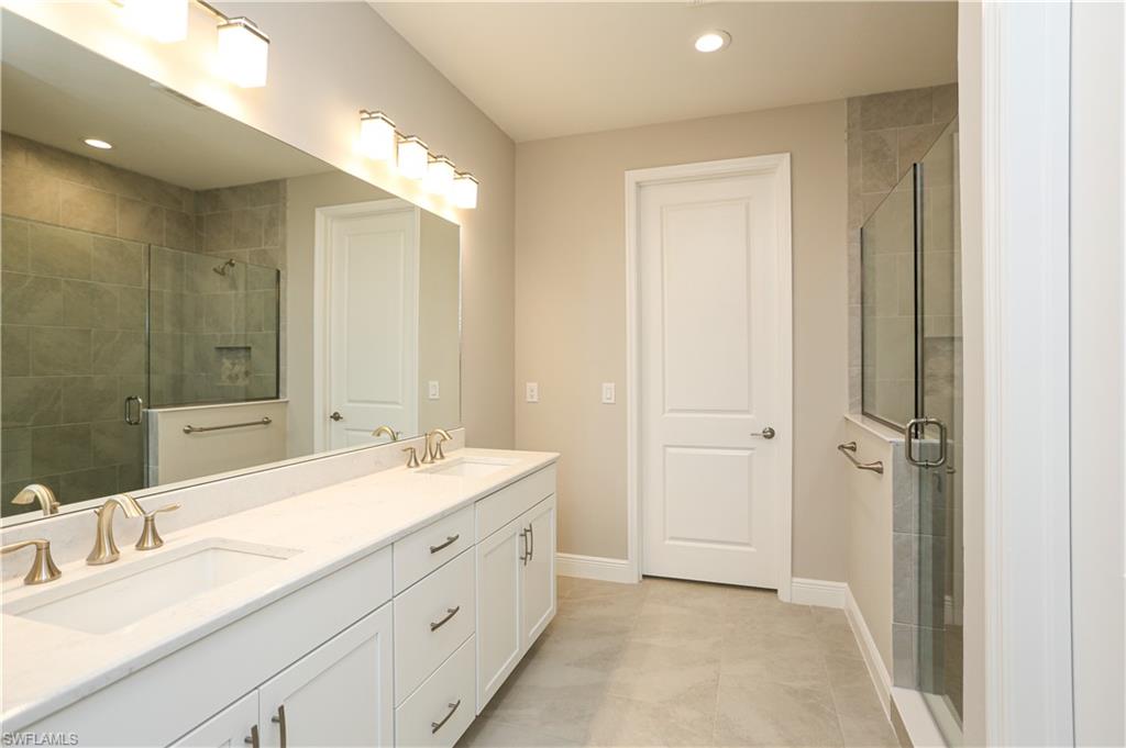 2626 Seychelles Circle, Unit 1405 Naples, FL 34112 - Photo 29 of 46