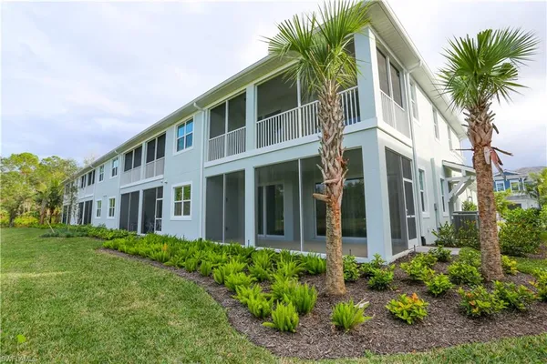 $2,795 | 2626 Seychelles Circle, Unit 1405, Naples, FL 34112