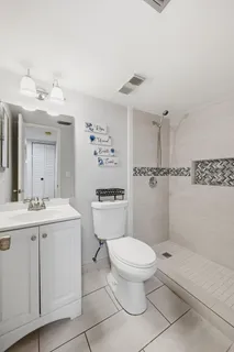 $159,900 | 7142 Golf Colony Court, Unit 102, Lake Worth, FL 33467