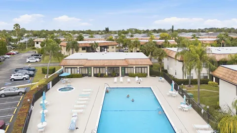 $159,900 | 7142 Golf Colony Court, Unit 102, Lake Worth, FL 33467