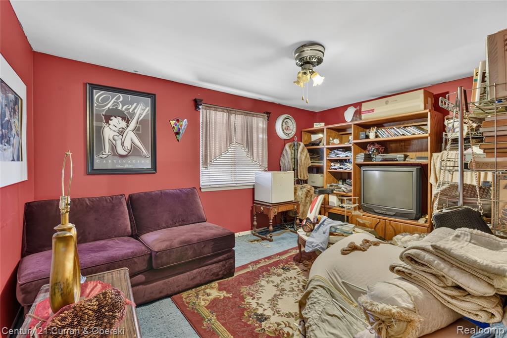 45331 Rector Drive Canton, MI 48188 - Photo 49 of 55