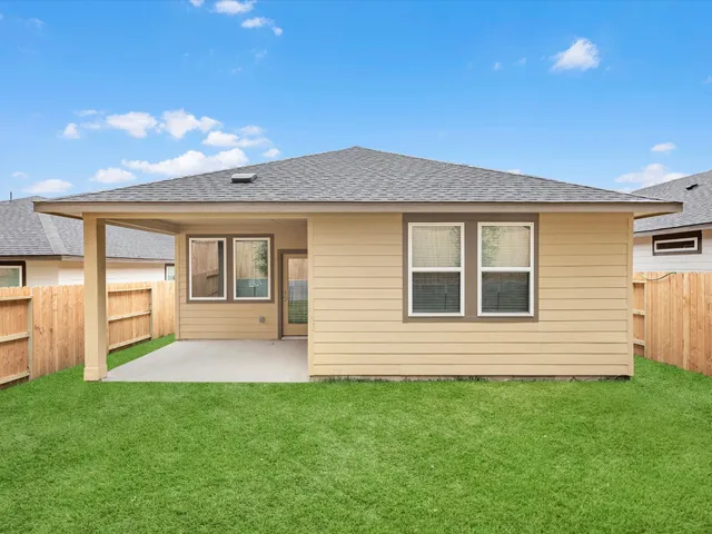 $265,000 | 2010 West Darlington Oak Court, Conroe, TX 77304