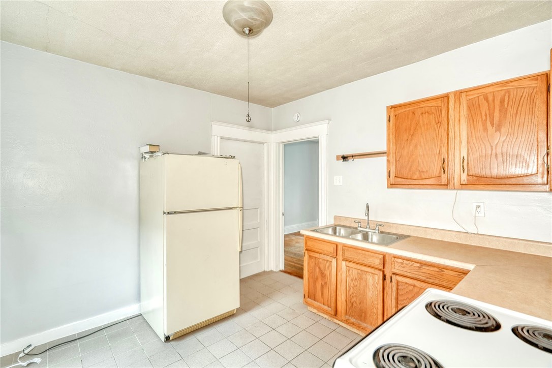 53 Hubbell Park Rochester, NY 14608 - Photo 33 of 50
