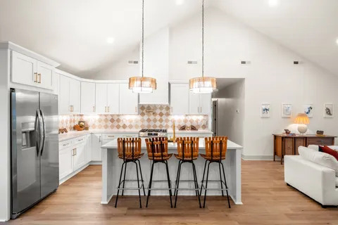 $725,000 | 2910 Simmons Avenue, Nashville, TN 37211