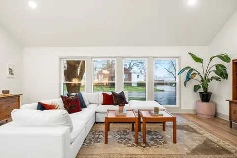 $725,000 | 2910 Simmons Avenue, Nashville, TN 37211