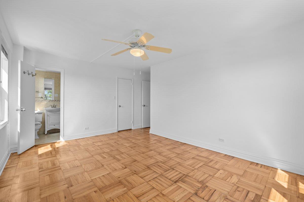 4525 Henry Hudson Parkway West, Unit 609 Bronx, NY 10471 - Photo 10 of 26 a view of an empty room