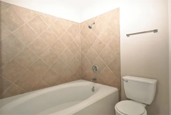 $1,595 | 16502 Pentonshire Lane, Houston, TX 77090