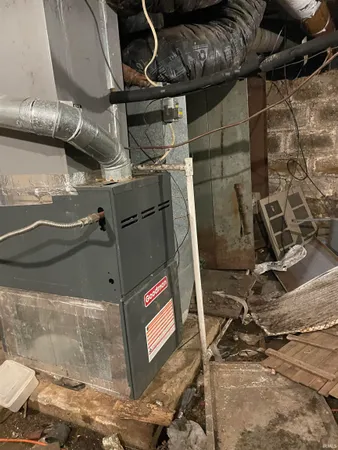 $135,000 | 203 West 10th Street, Mount Vernon, IN 47620