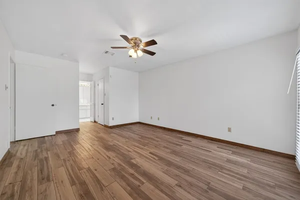 $230,000 | 7710 Green Lawn Drive, Houston, TX 77088