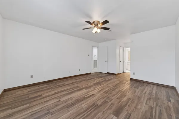 $230,000 | 7710 Green Lawn Drive, Houston, TX 77088