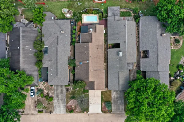 $230,000 | 7710 Green Lawn Drive, Houston, TX 77088