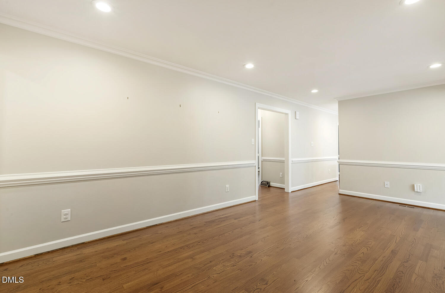 8801 Wildwood Links Raleigh, NC 27613 - Photo 19 of 68 018